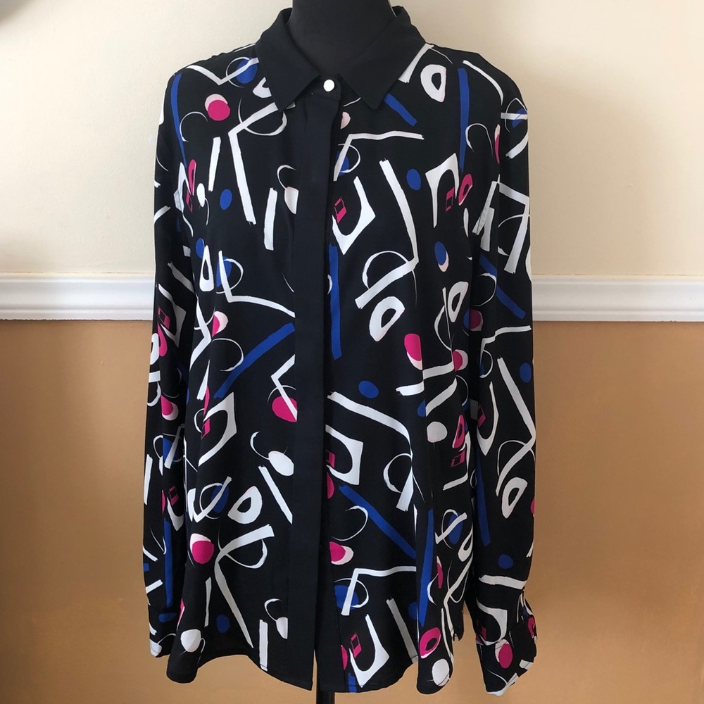 🆕 DKNY, polyester blouse 👚